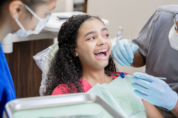 Best Emergency Tooth Extraction in Lumbine, CO